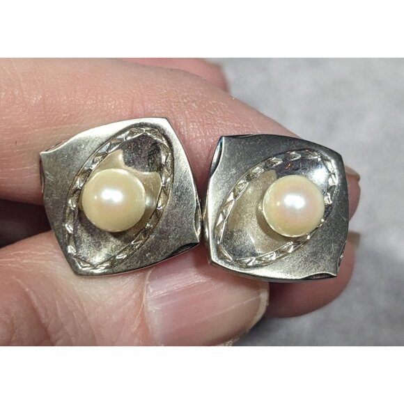 Vintage Engraved Square Silver Tone Cufflinks With Faux Pearl Accents - Picture 3 of 9